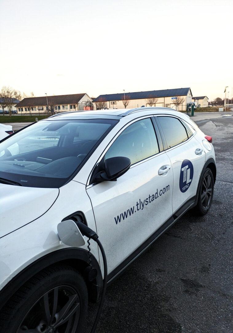 upphämtning med elbil av TL Ystad